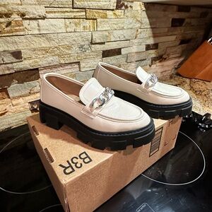 Women's Cream Loafers with Chain Detail